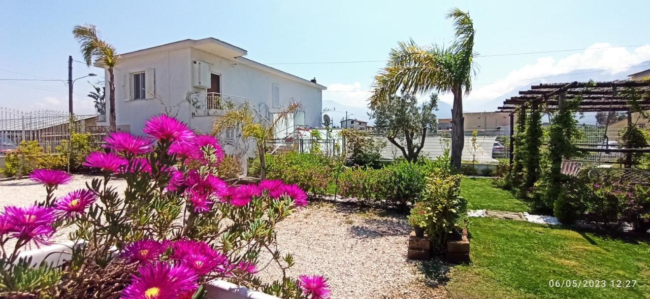 La Villa Degli Dei - Guest House Castellammare di Stabia Exterior photo