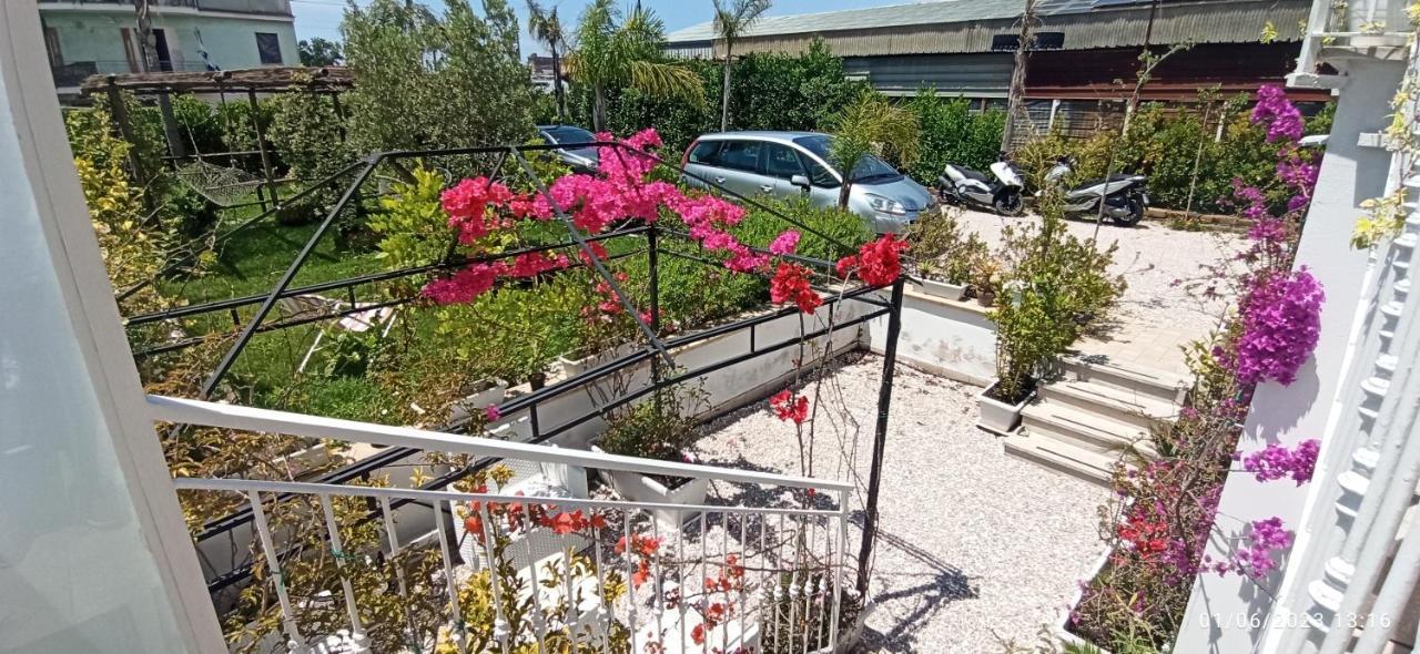 La Villa Degli Dei - Guest House Castellammare di Stabia Exterior photo