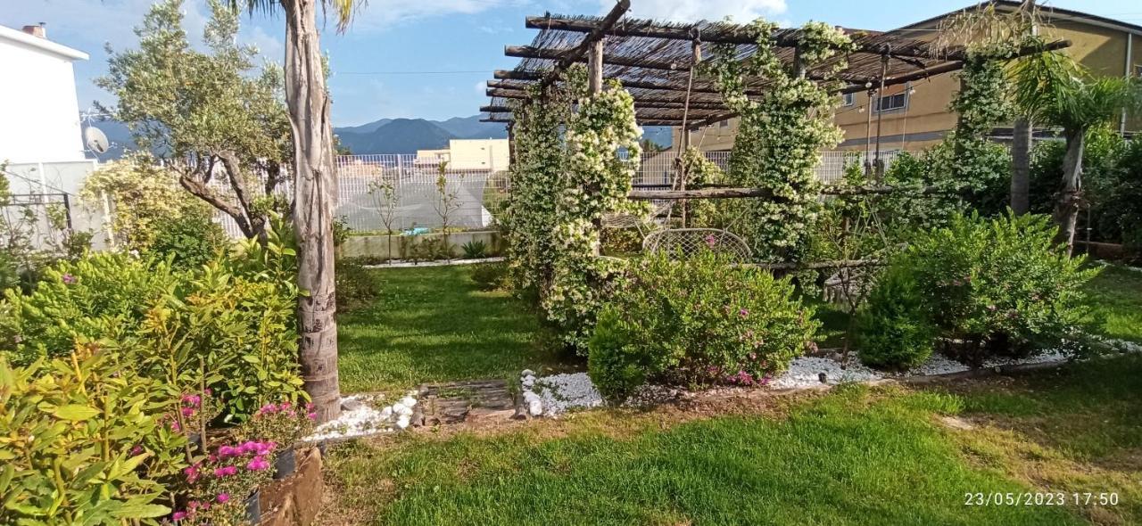 La Villa Degli Dei - Guest House Castellammare di Stabia Exterior photo
